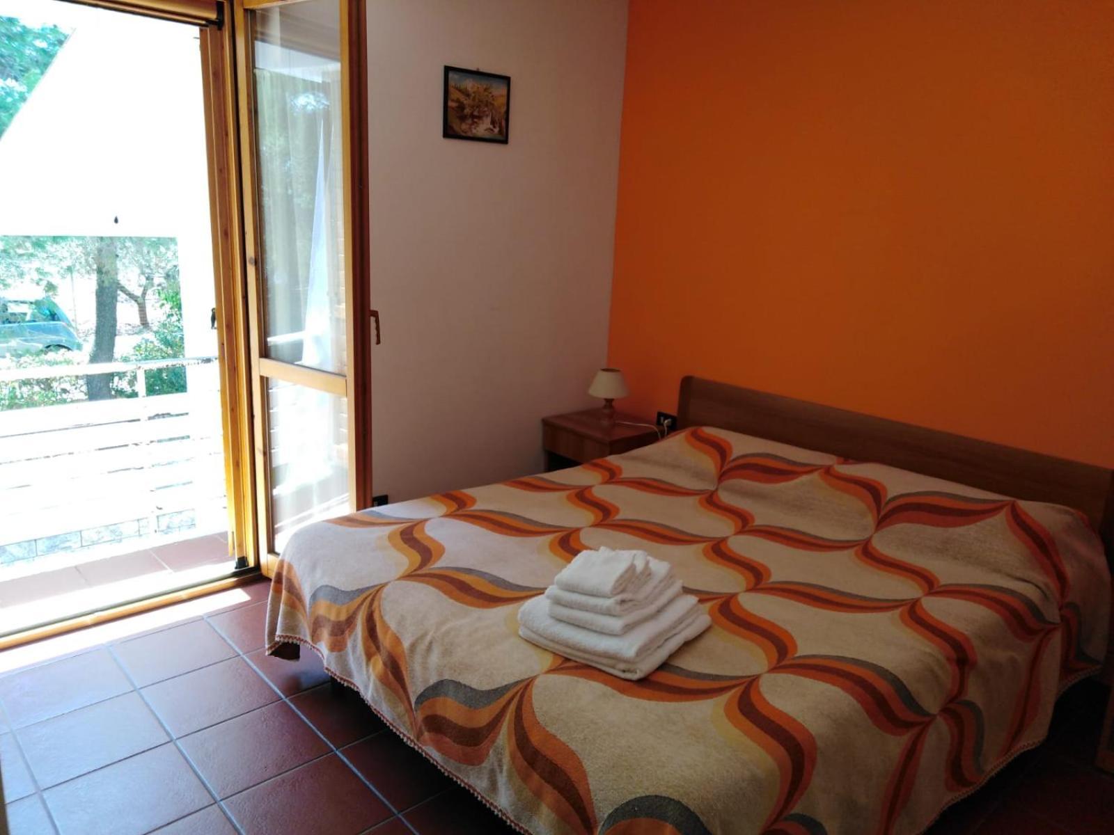 Raggio Di Sole Aparthotel Alberobello Bagian luar foto