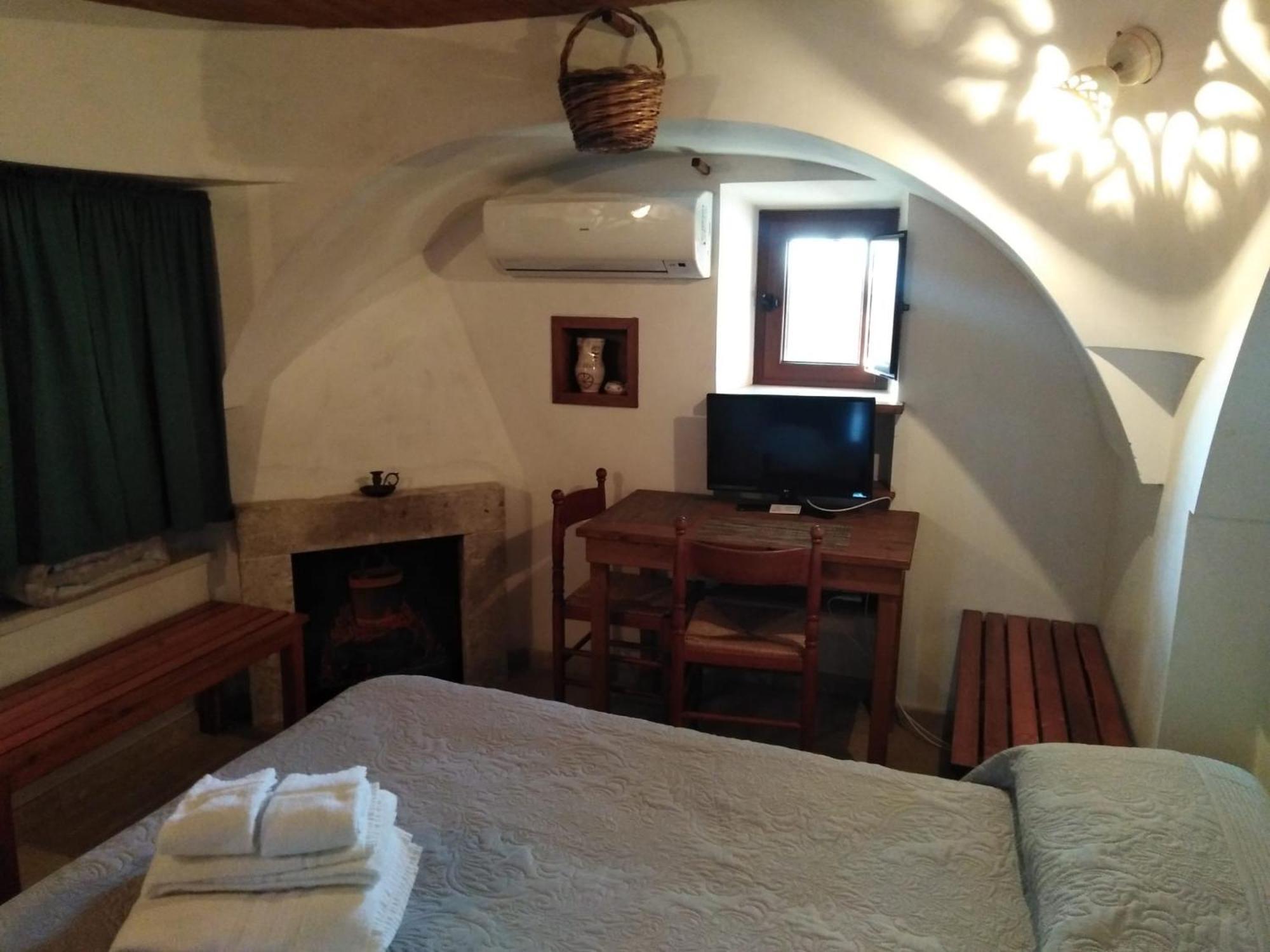 Raggio Di Sole Aparthotel Alberobello Bagian luar foto
