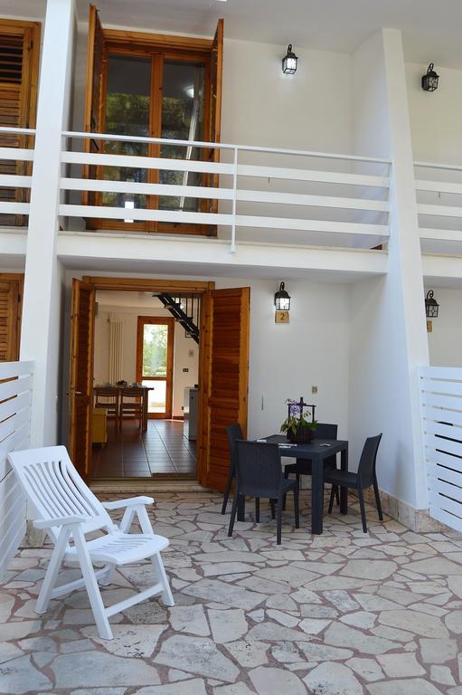 Raggio Di Sole Aparthotel Alberobello Bagian luar foto